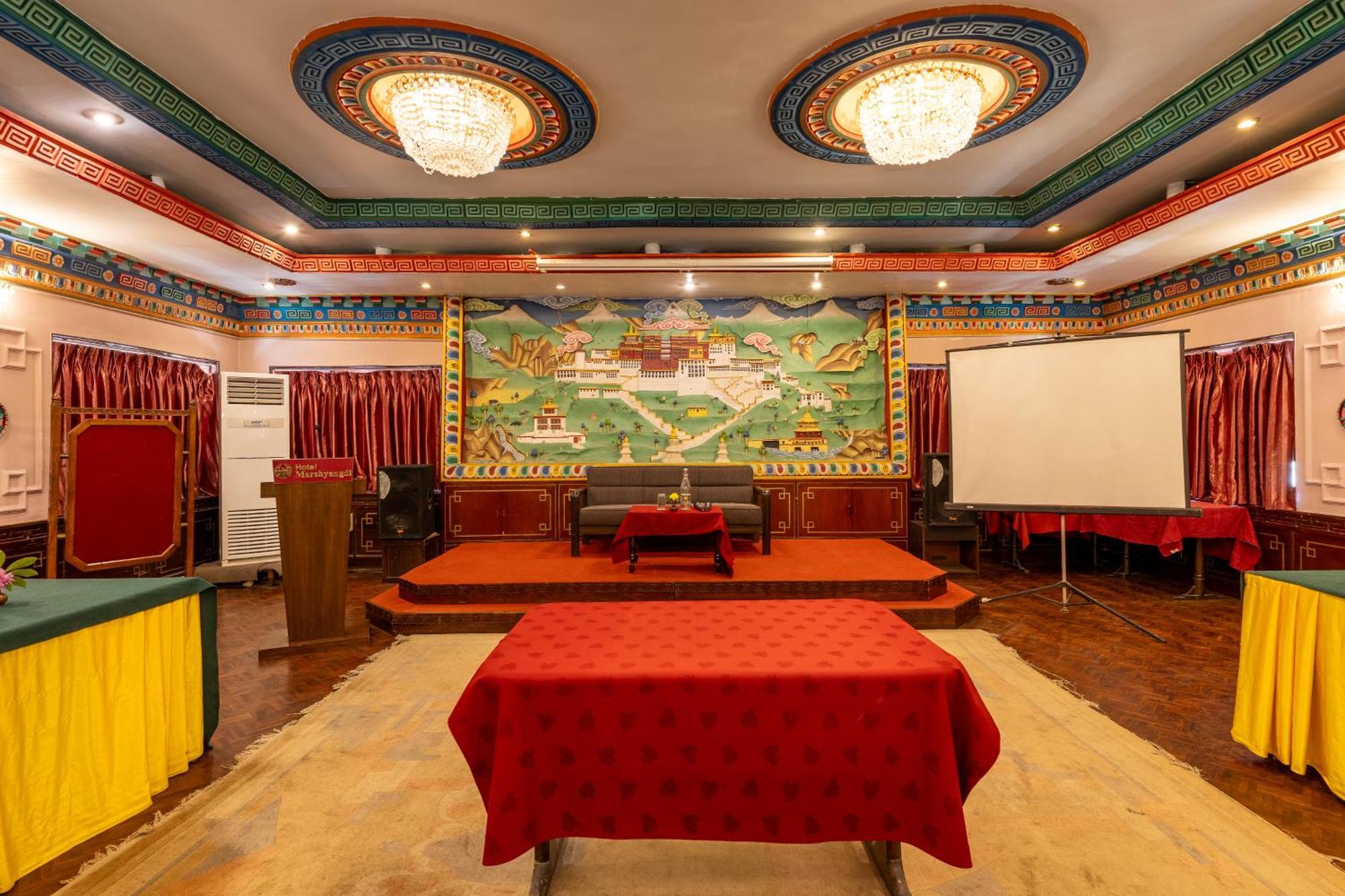 קטמנדו Hotel Marshyangdi מראה חיצוני תמונה