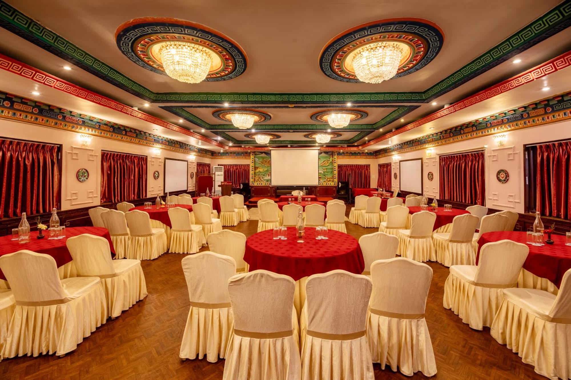 קטמנדו Hotel Marshyangdi מראה חיצוני תמונה