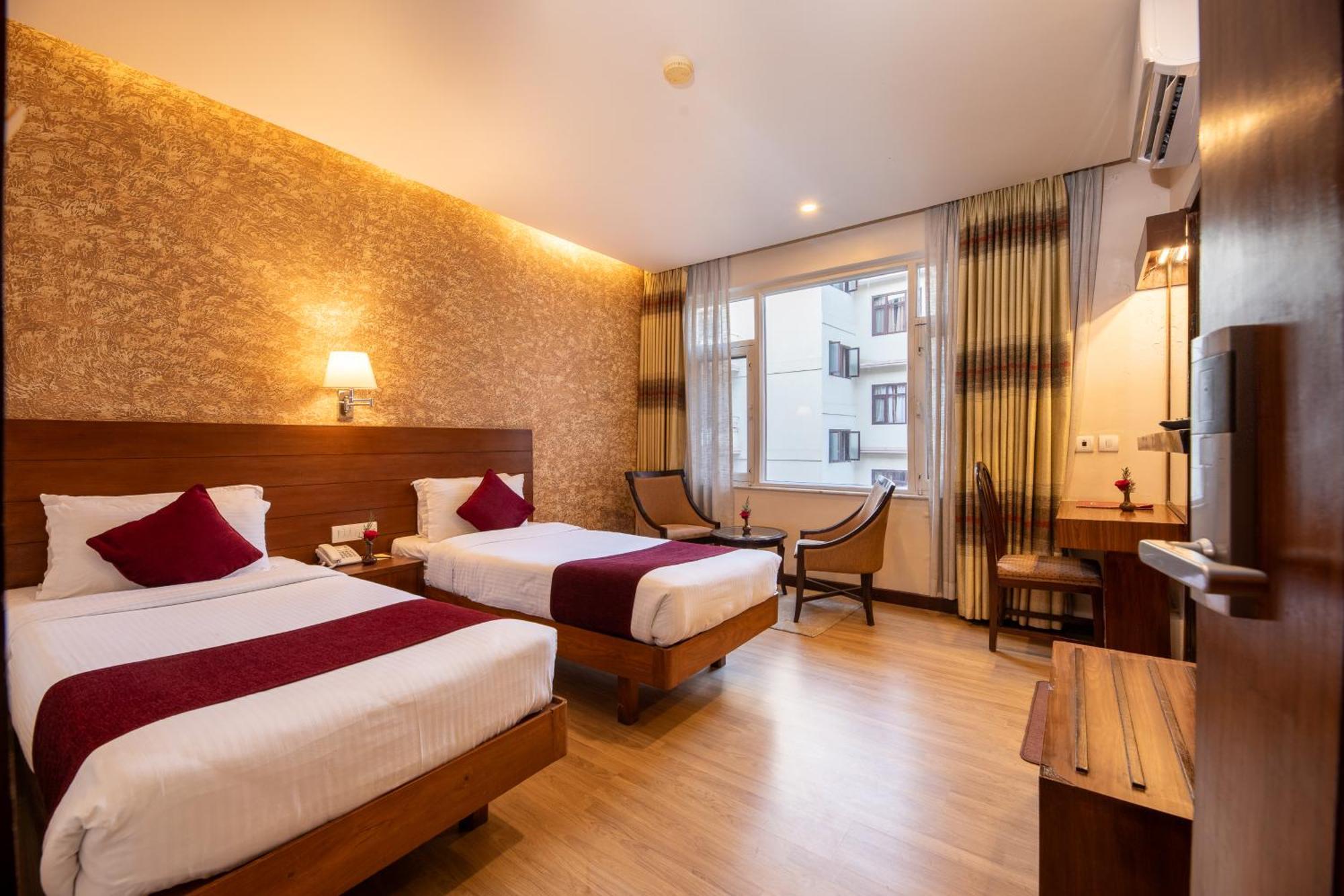 קטמנדו Hotel Marshyangdi מראה חיצוני תמונה