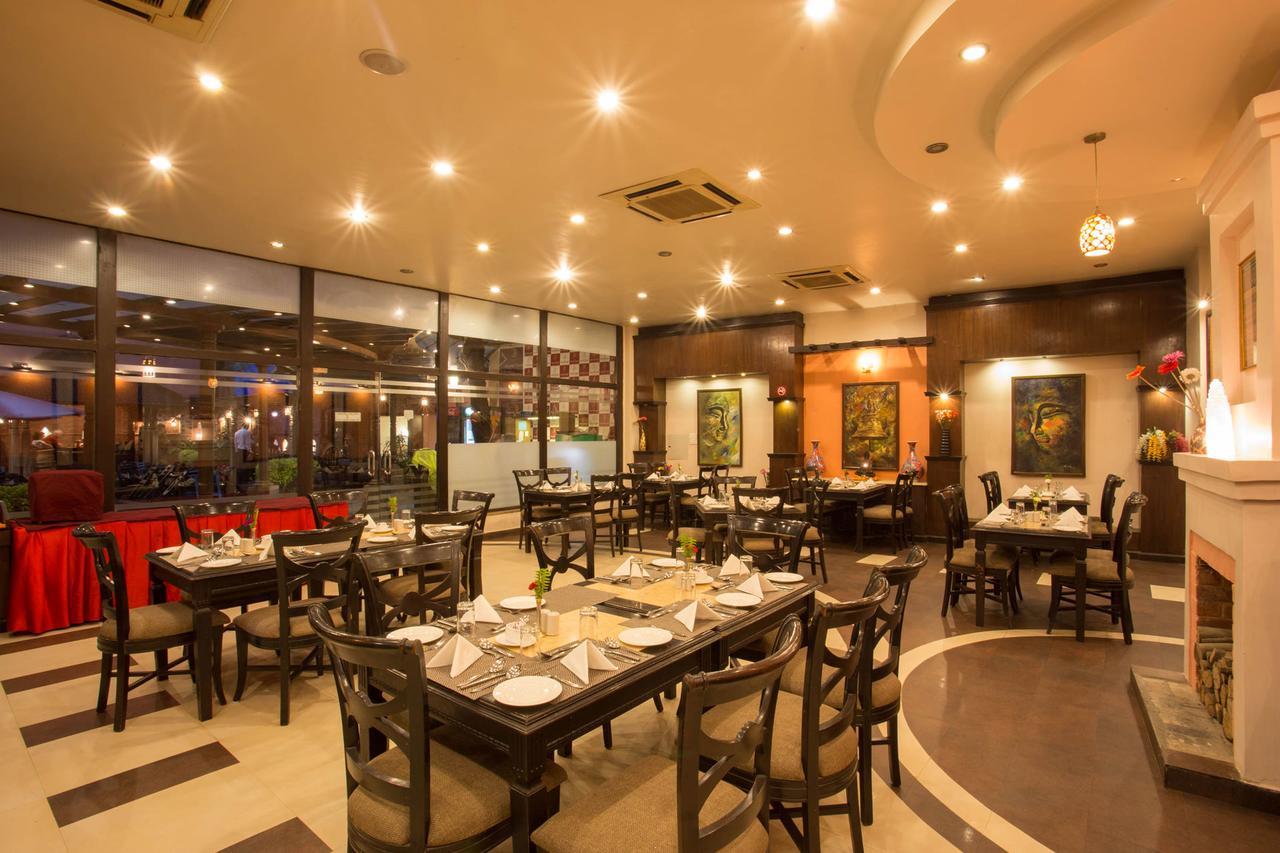 קטמנדו Hotel Marshyangdi מראה חיצוני תמונה